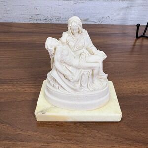 Giannelli Italy Michelangelo Pieta Marble Resin and Marble Base Jesus  Small